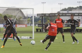 Durante o treino desta tarde no CT Joaquim Grava, zona leste da cidade. O prximo jogo ser domingo, dia 01/03 contra o Mogi Mirim na Arena Corinthians, vlido pela 7 rodada do Campeonato Paulista de 2015