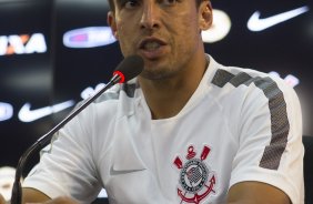 O diretor de futebol Sergio Janikian e o jogador Jadson concedem entrevista coletiva aps o treino desta tarde no CT Joaquim Grava, zona leste da cidade. O prximo jogo ser domingo, dia 01/03 contra o Mogi Mirim na Arena Corinthians, vlido pela 7 rodada do Campeonato Paulista de 2015