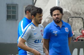 Uendel fez trabalho fsico no gramado nesta sexta-feira