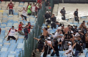 Imagens mostram torcedores do Flamengo envolvidos na briga; smula ignorou o fato