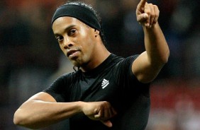 Ronaldinho est sem clube