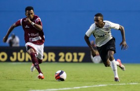 Guilherme Romão em jogada contra a Juventus pela semifinal da Copinha 2017