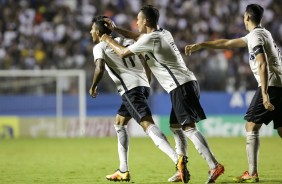 Marquinhos, Thiago e Renan Guedes comemorando contra a Juventus pela semifinal da Copinha 2017