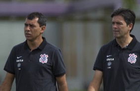 Fbio Carille e auxiliar Leandro no primeiro treino do Corinthians aps a Flrida Cup 2017