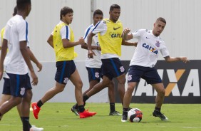 Gabriel, Romero e Bruno Paulo no treino no CT Joaquim Grava