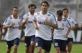 Pablo, Luidy e elenco correndo no CT Joaquim Grava após a Flórida Cup 2017