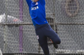 Diego no treino do Corinthians no CT Joaquim Grava