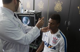 Bruno Paulo faz exames no CT Joaquim Grava