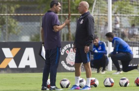 Fbio Carille no treino do Corinthians no CT Joaquim Grava