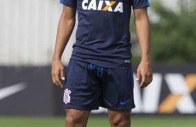 Fellipe Bastos no treino do Corinthians no CT Joaquim Grava