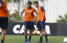 Jean e Marciel no treino do Corinthians no CT Joaquim Grava