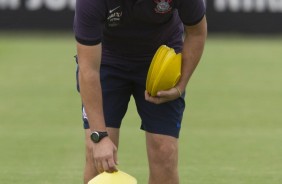 Osmar Loss no treino do Corinthians no CT Joaquim Grava