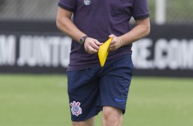 Osmar Loss no treino do Corinthians no CT Joaquim Grava