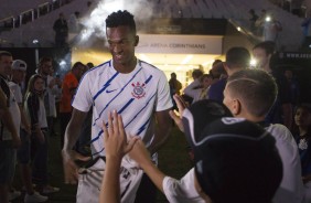 Revelado na base, J integra a equipe corinthiana
