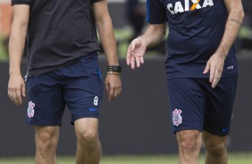 Luciano Rosa ao lado de Danilo no ltimo treino do Corinthians antes da estreia no Paulista