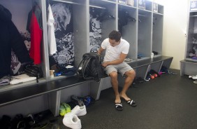 Jadson no vestirio antes do treino no retorno ao Corinthians em 2017