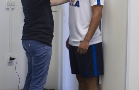 Jadson passando por exames para acertar seu retorno ao Corinthians em 2017