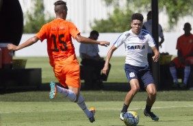 Marquinhos Gabriel em jogada durante o jogo treino contra o Atibaia