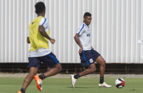 Bruno Paulo no treino da tarde no CT Joaquim Grava