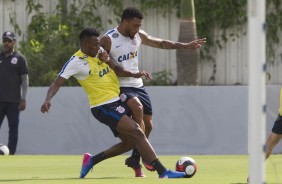 Kazim e Paulo Roberto durante o treino no CT Joaquim Grava