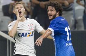 Marlone gritando durante a partida contra o Santo Andr, pelo Campeonato Paulista