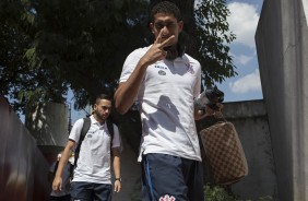 Zagueiro Pablo chegando ao estdio Jos Liberatti para partida contra o Audax