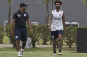 Cristian no treino do Corinthians no CT Joaquim Grava