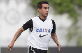 Jadson durante treino aberto  torcida na Arena Corinthians