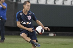 Rodriguinho durante treino na Arena antes do clssico contra o Palmeiras