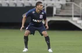 Zagueiro Pablo durante treino aberto na Arena antes do Drbi