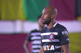 Fellipe Bastos durante a partida entre Brusque e Corinthians