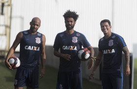 Fellipe Bastos, Cristian e Giovanni Augusto treina no CT para duelo contra o Santos
