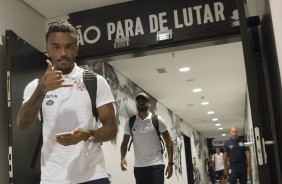 Paulo Roberto chegando na Arena para jogo contra o Santos
