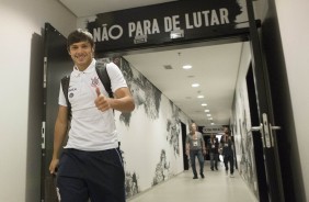 Romero chegando na Arena para o duelo contra o Santos