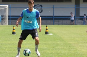 Sub-20 treina sob comando de Coelho