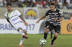 Gabriel diante do Luverdense na Arena Pantanal