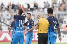 Diante da Ponte Preta, Léo Santos entrou para marcar seu primeiro gol pelo Corinthians