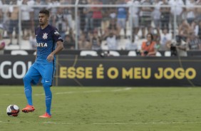 Léo Santos entrou no segundo tempo do jogo que terminou em empate contra a Ponte Preta