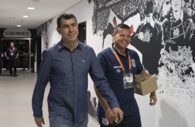 Fbio Carille chegando na Arena para jogo contra o Luverdense, pela Copa do Brasil