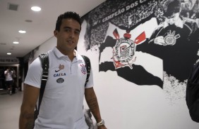 Jadson chega à Arena para o jogo contra a Luverdense, pela Copa do Brasil
