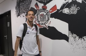 Rodriguinho chegando à Arena para duelo contra a Luverdense