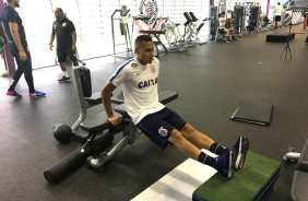 Léo Jabá trabalha academia no CT Joaquim Grava