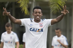 Moisés durante reapresentação do Corinthians após triunfo do Corinthians sobre a Luverdense