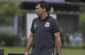 Técnico Fábio Carille durante reapresentação do Corinthians após partida contra a Luverdense