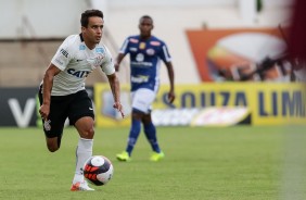 Jadson diante a Ferroviária, na Fonte Luminosa
