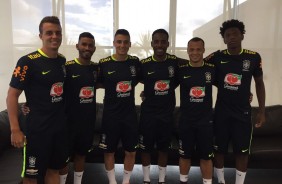Seis jovens da base do Corinthians participaram do treino da Seleção