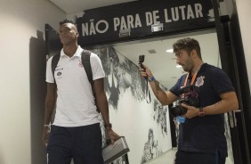 Jô no vestiário da Arena Corinthians