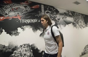 Cássio antes da partida contra o Linense pelo Campeonato Paulista