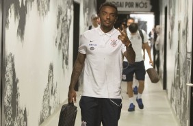 Paulo Roberto chegando à Arena para enfrentar a La U, pela Sul-Americana