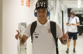 Guilherme Arana antes do jogo contra o Botafogo-SP, pelo Paulisto